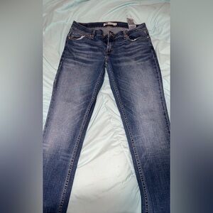 Never worn Skinny jeans.